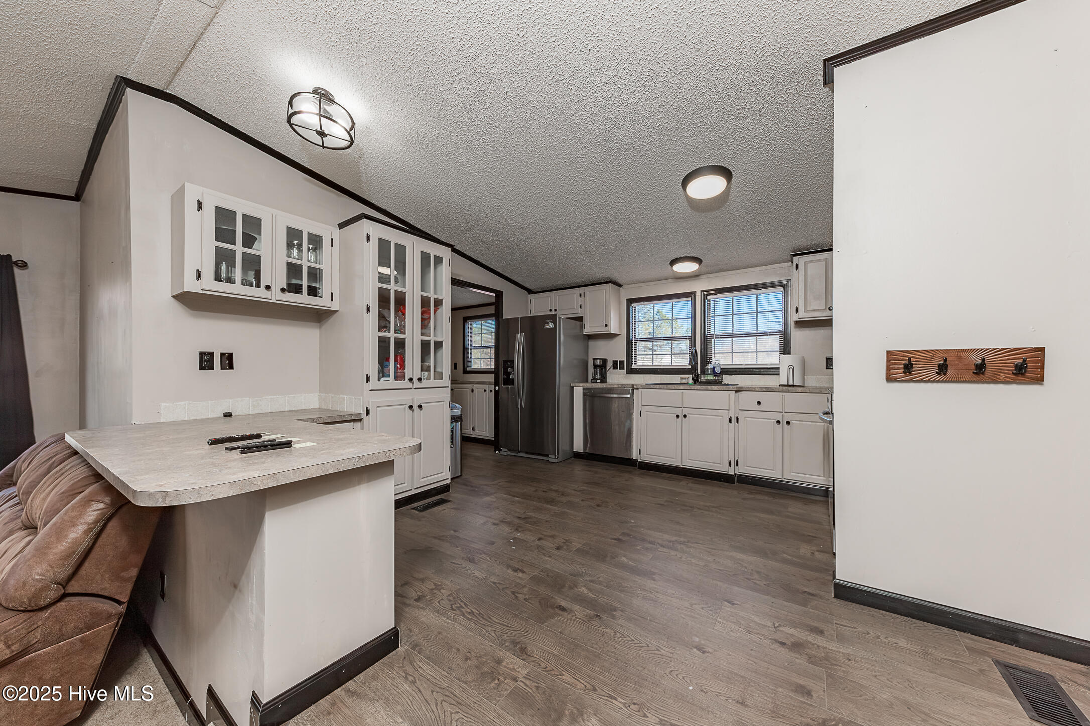 607 Maynard Boulevard Jacksonville, NC 28546 - Photo 16 of 66 16KITCHEN