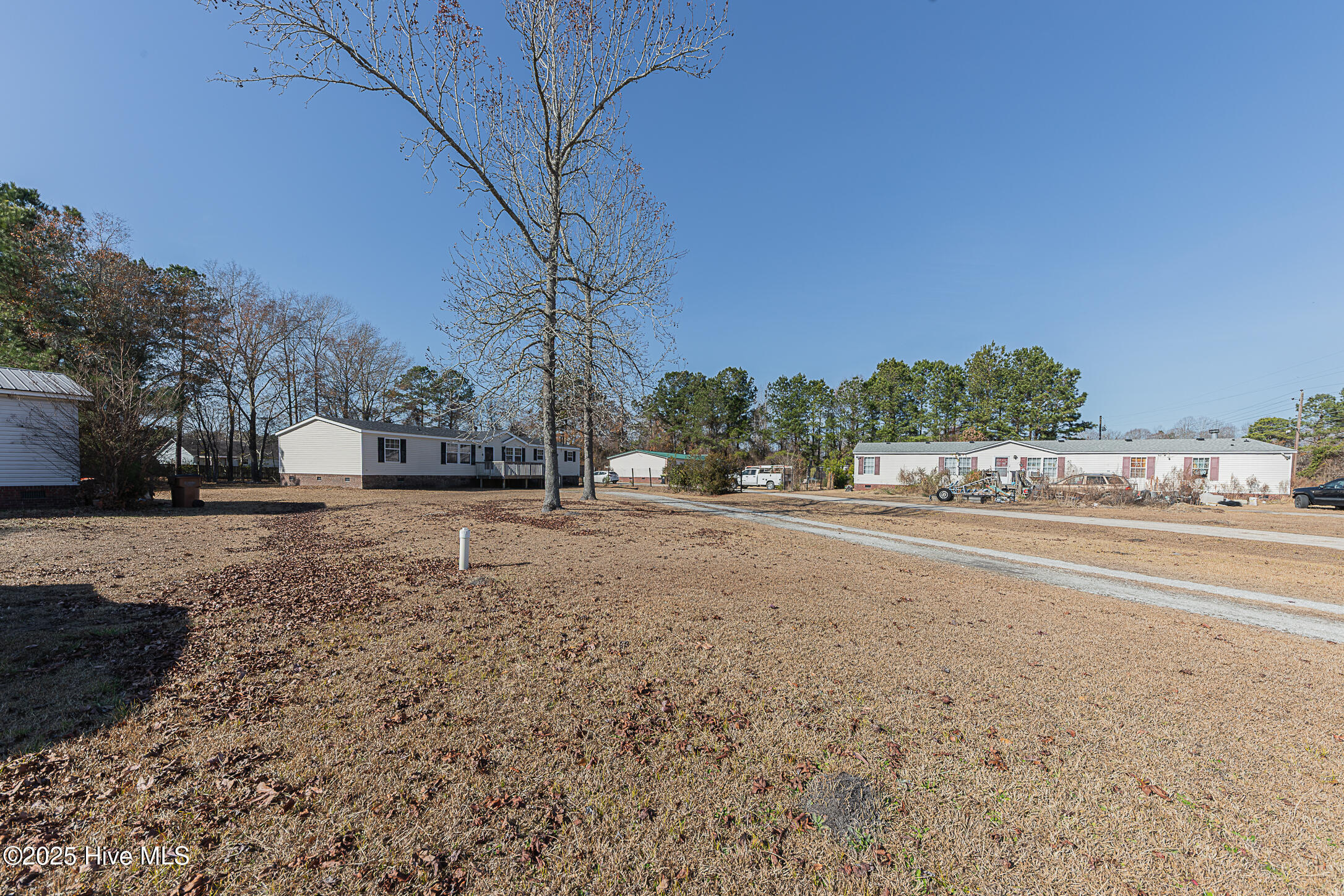 607 Maynard Boulevard Jacksonville, NC 28546 - Photo 3 of 66 2FRONT
