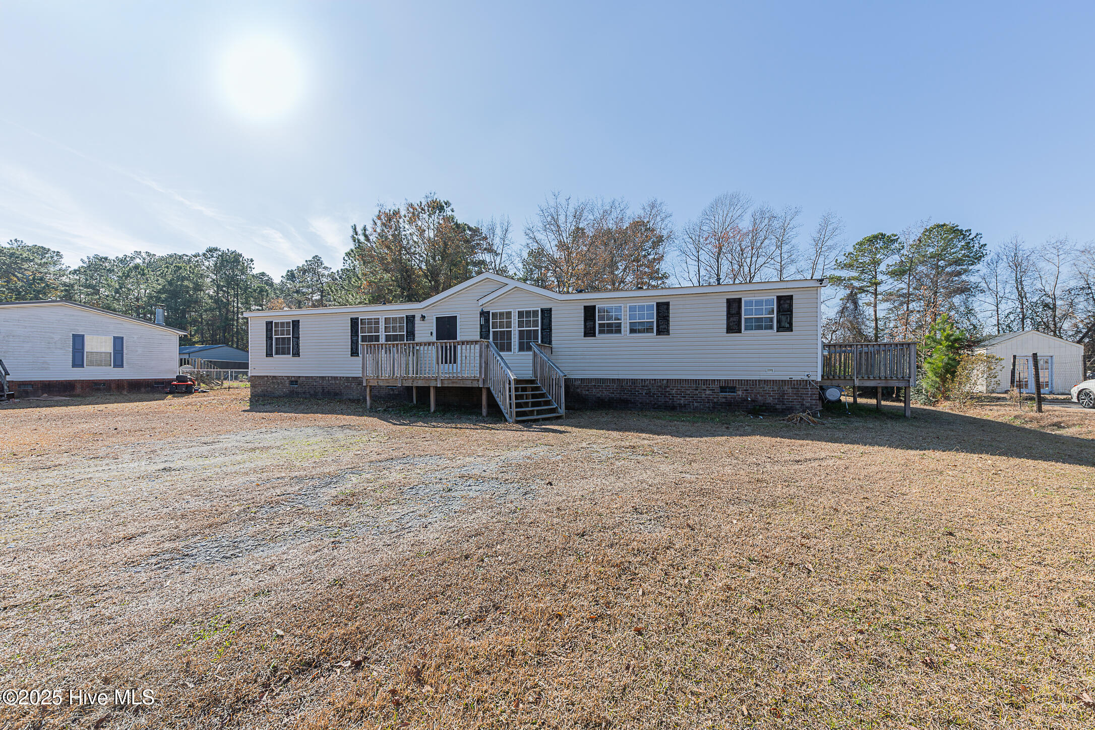 607 Maynard Boulevard Jacksonville, NC 28546 - Photo 5 of 66 5FRONT