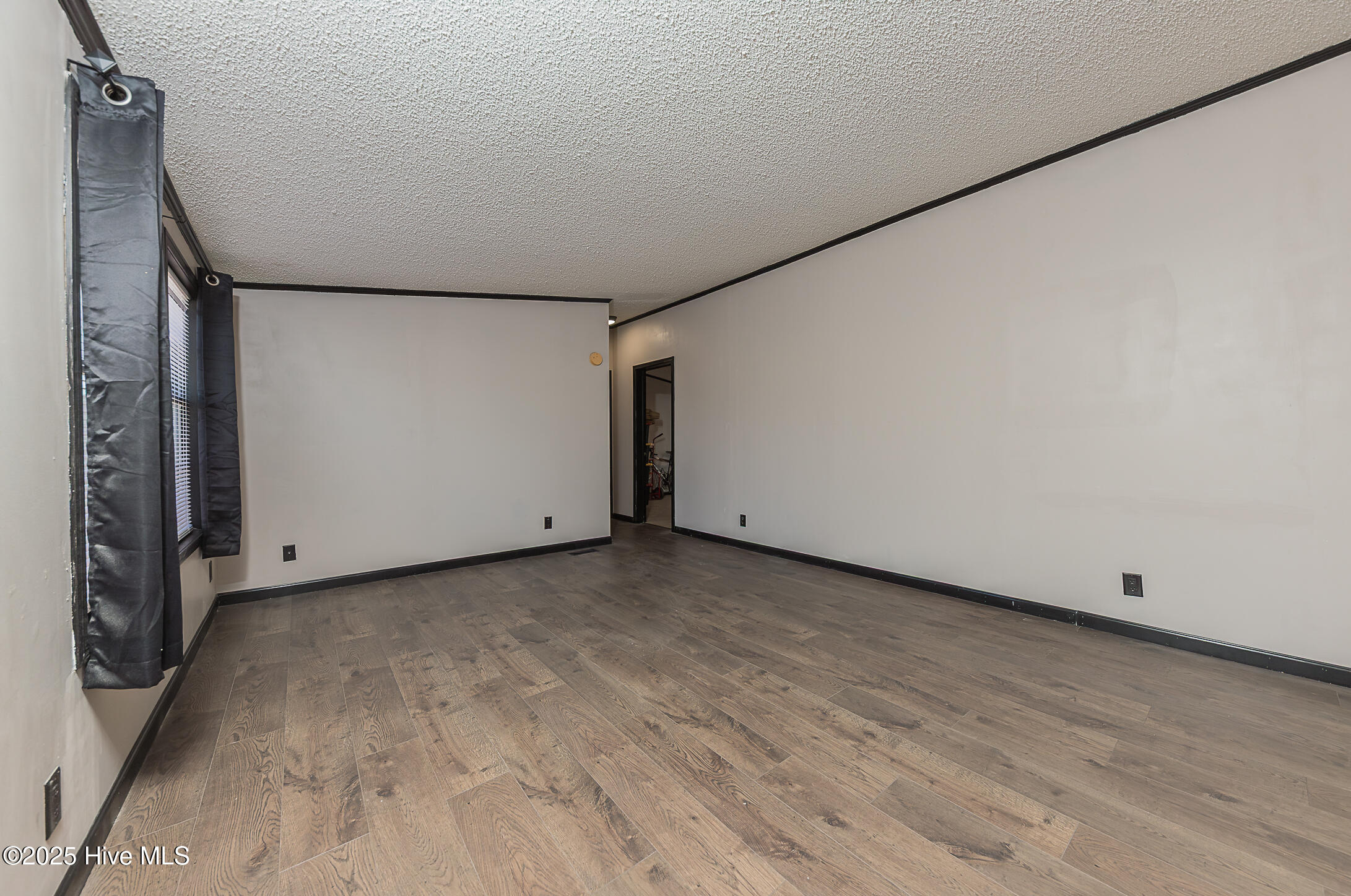 607 Maynard Boulevard Jacksonville, NC 28546 - Photo 6 of 66 6LIVING