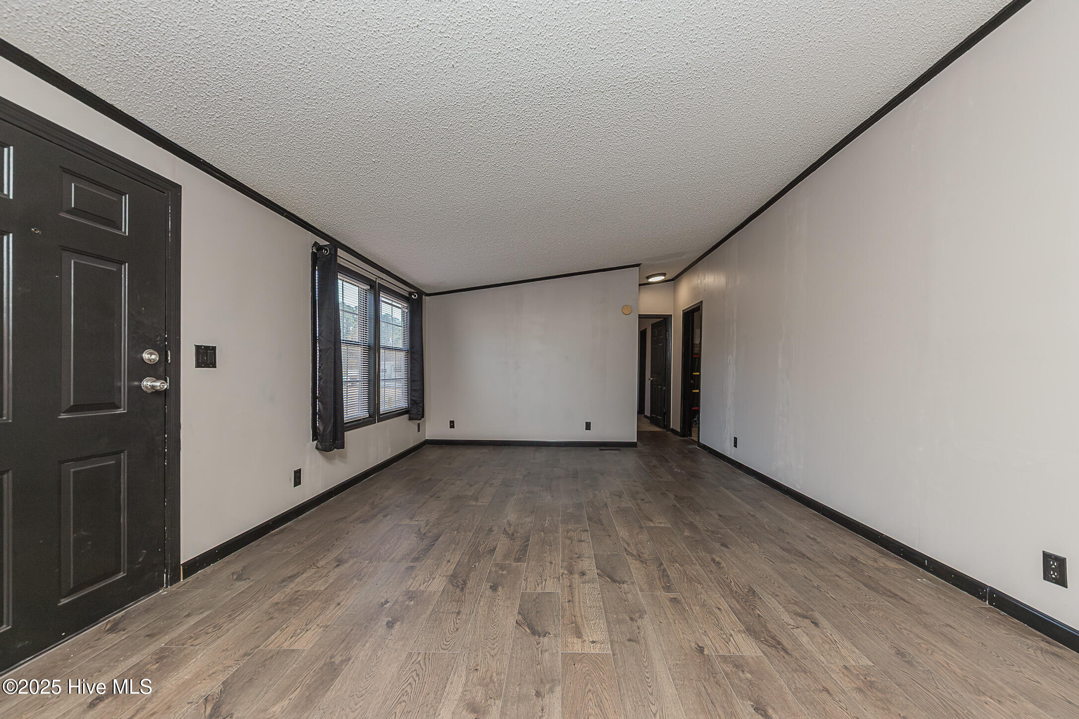 607 Maynard Boulevard Jacksonville, NC 28546 - Photo 7 of 66 7LIVING