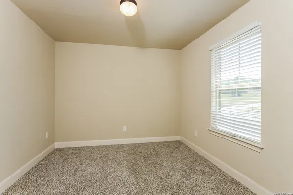 $1,500 | 4011 Anton Drive, San Antonio, TX 78223