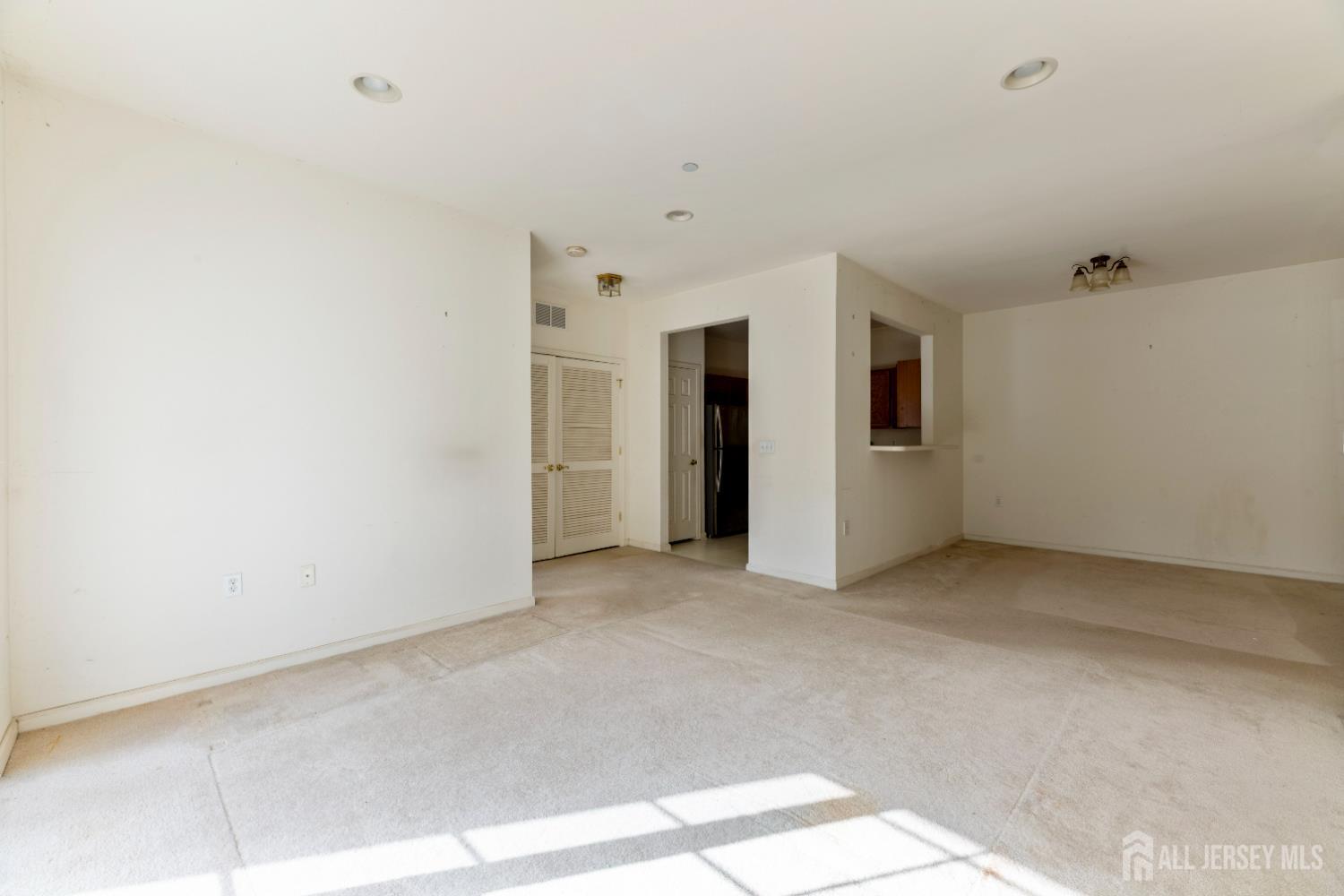 540 Cranbury Road, Unit 104 East Brunswick, NJ 08816 - Photo 9 of 43 a view of an empty room