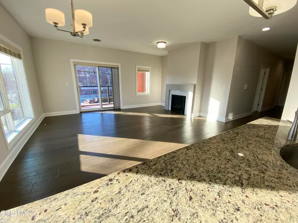 $3,567 | 2 West Avenue, Unit 201, Saratoga Springs, NY 12866