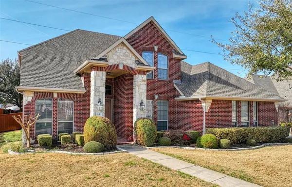 $659,500 | 221 Chapel Hill Drive, Prosper, TX 75078