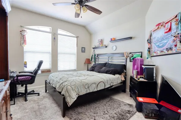 $659,500 | 221 Chapel Hill Drive, Prosper, TX 75078