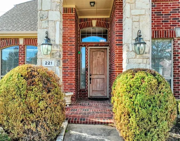 $659,500 | 221 Chapel Hill Drive, Prosper, TX 75078