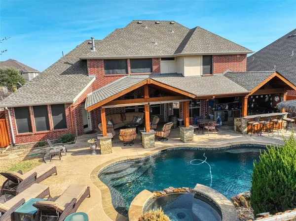 $659,500 | 221 Chapel Hill Drive, Prosper, TX 75078