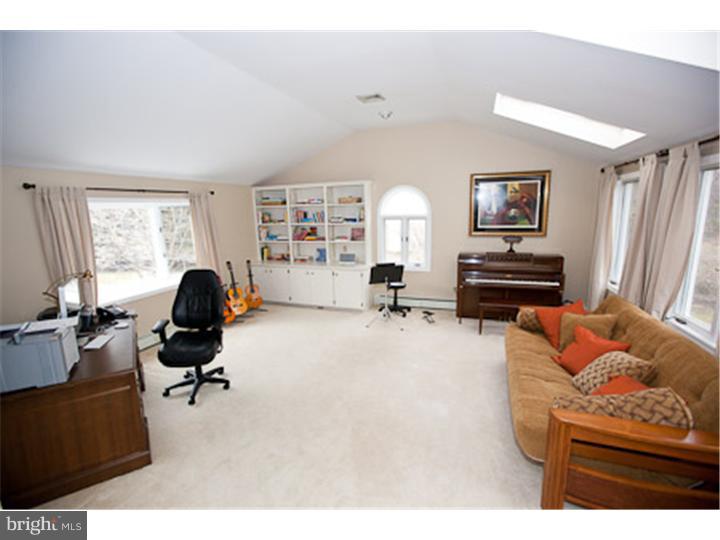 1502 Argyle Road Berwyn, PA 19312 - Photo 15 of 25 Gallery Image 15