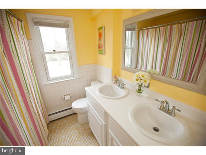 1502 Argyle Road Berwyn, PA 19312 - Photo 17 of 25 Gallery Image 17