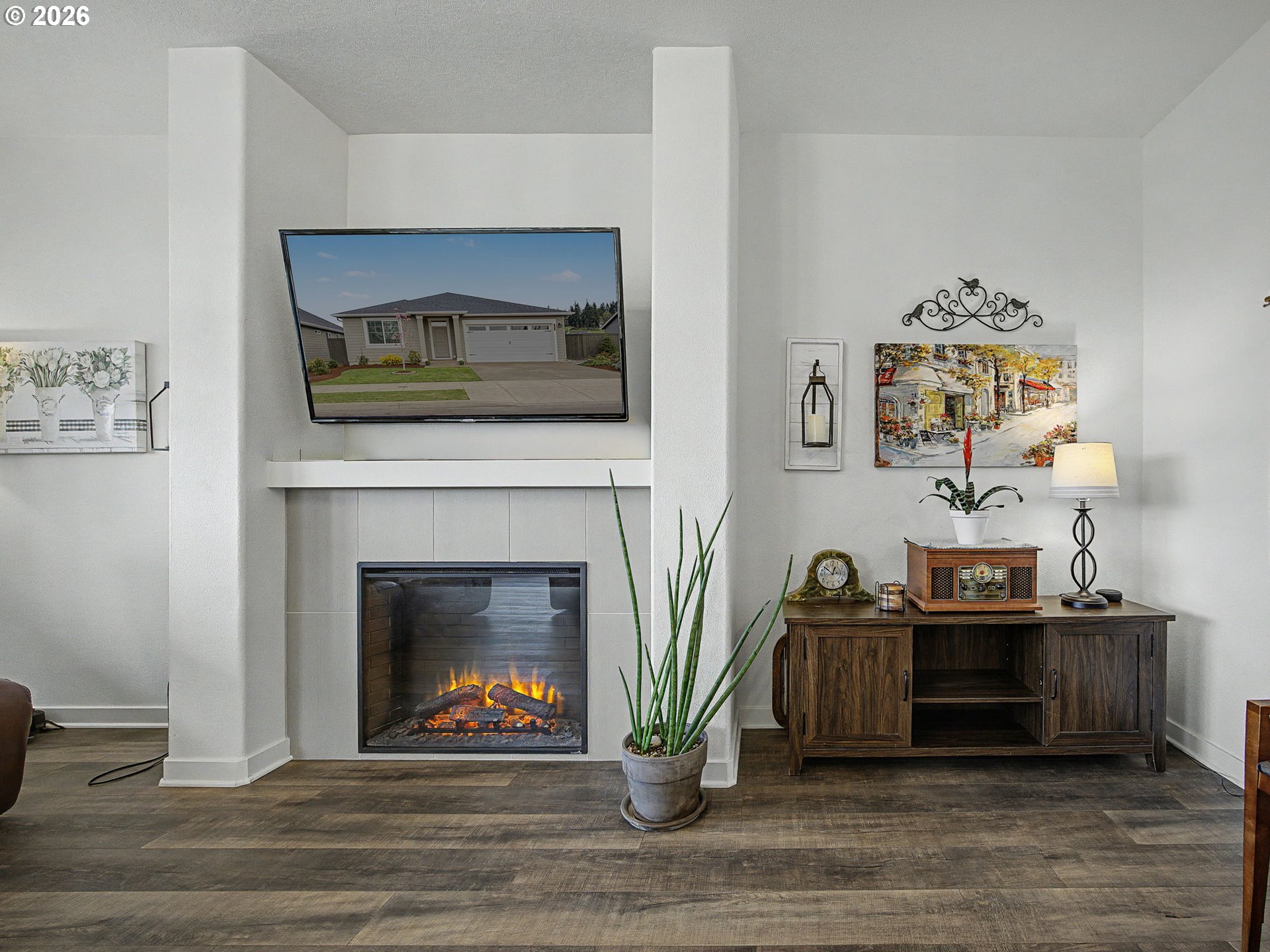 245 Northeast Hill Way Estacada, OR 97023 - Photo 22 of 45 a living room with furniture and a fireplace
