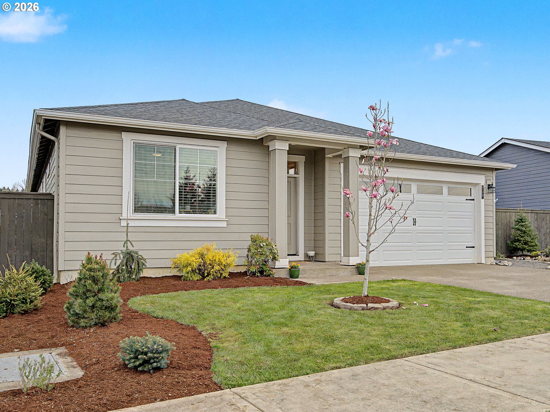 245 Northeast Hill Way Estacada, OR 97023 - Photo 41 of 45 a front view of a house with garden