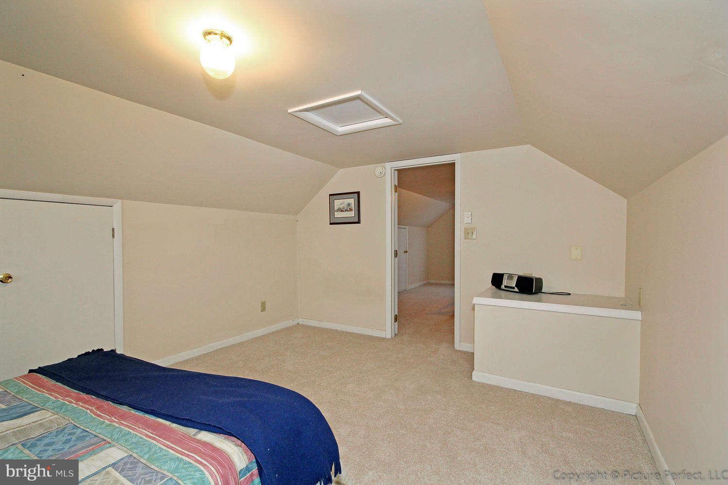 805 Washington Road Westminster, MD 21157 - Photo 17 of 30 Bedroom