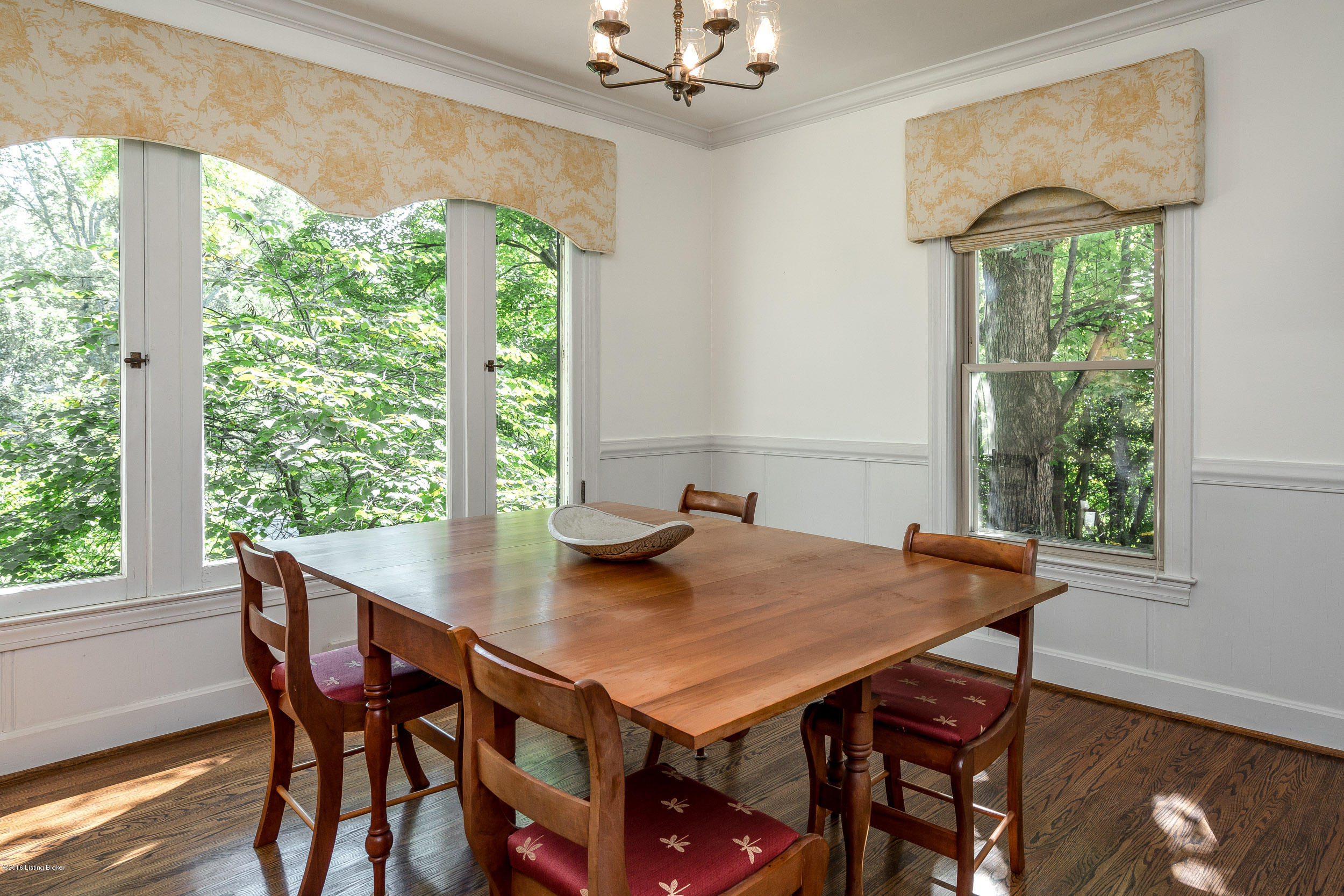 2404 Seneca Valley Road Louisville, KY 40205 - Photo 14 of 81 2404 Seneca Valley Rd-33