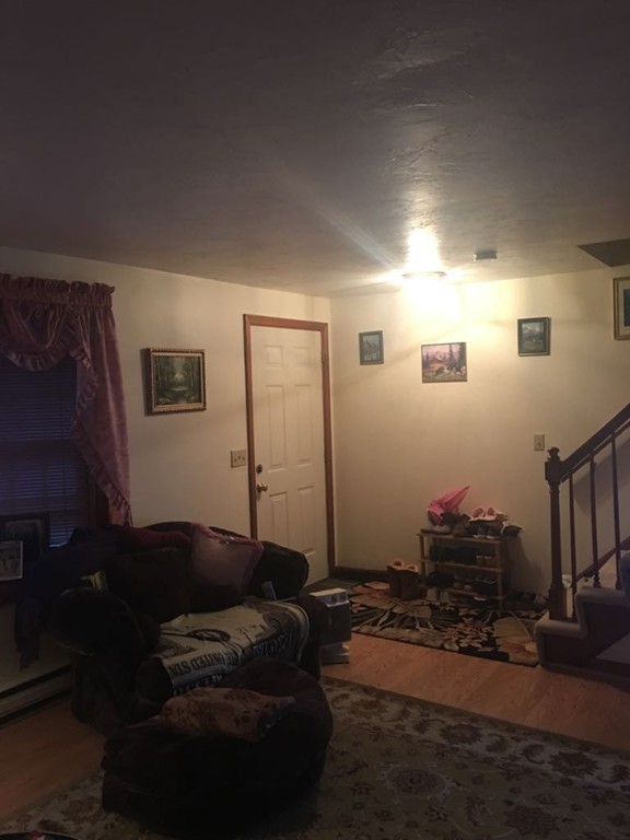 15 B Gibbs Street Worcester, MA 01607 - Photo 3 of 11 Gallery Image 3