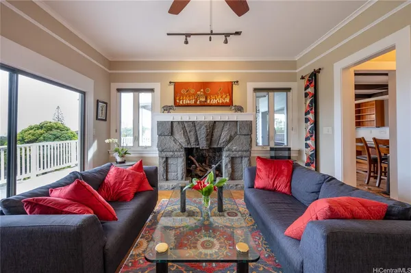$3,200,000 | 2626 Hillside Avenue, Honolulu, HI 96822