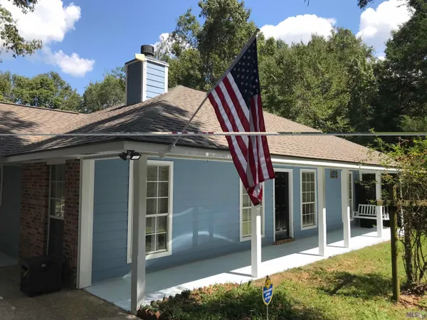$399,900 | 8027 Jacko Road, St. Francisville, LA 70775