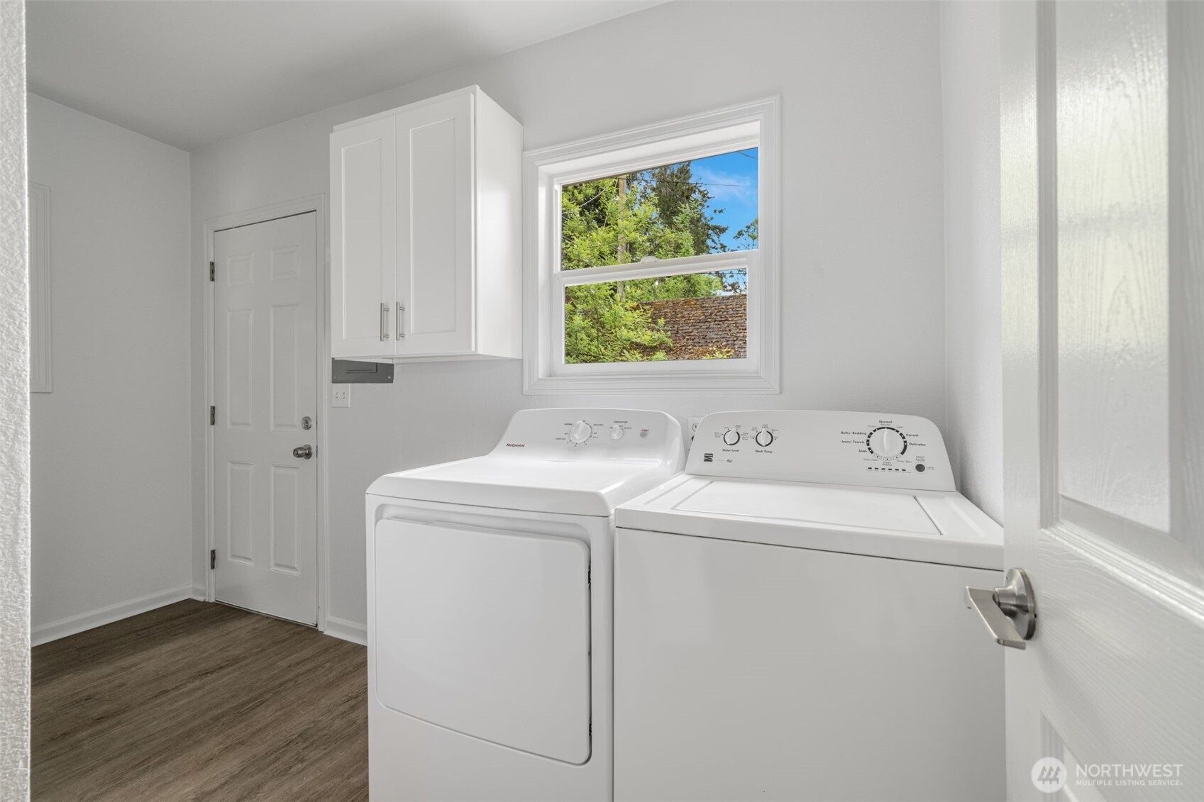 5612 Delridge Way Southwest Seattle, WA 98106 - Photo 22 of 29