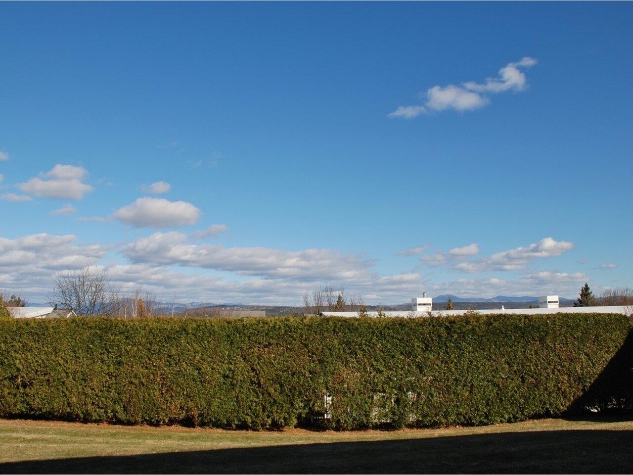 516 Golf Course Road South Burlington, VT 05403 - Photo 23 of 40