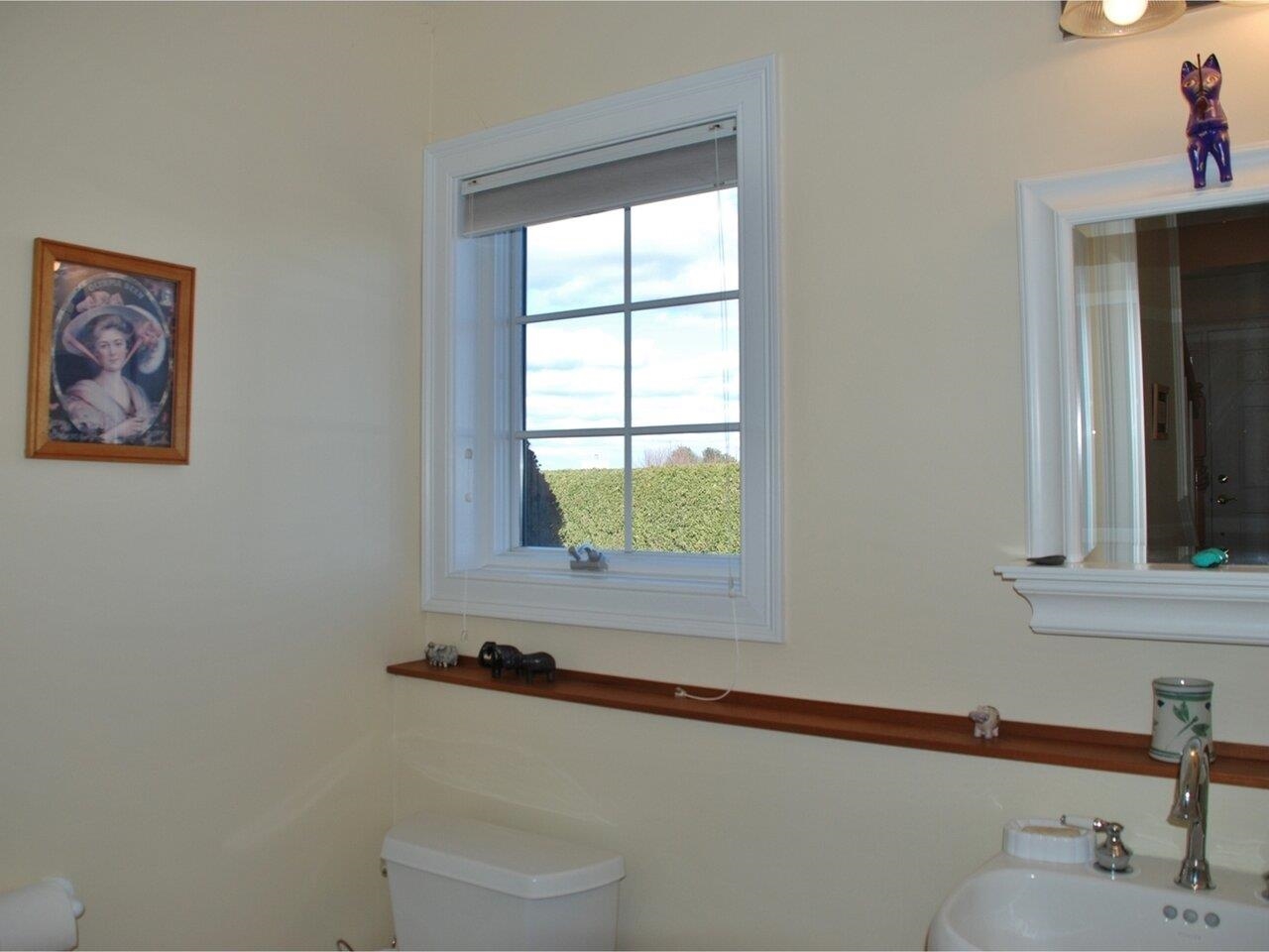 516 Golf Course Road South Burlington, VT 05403 - Photo 26 of 40