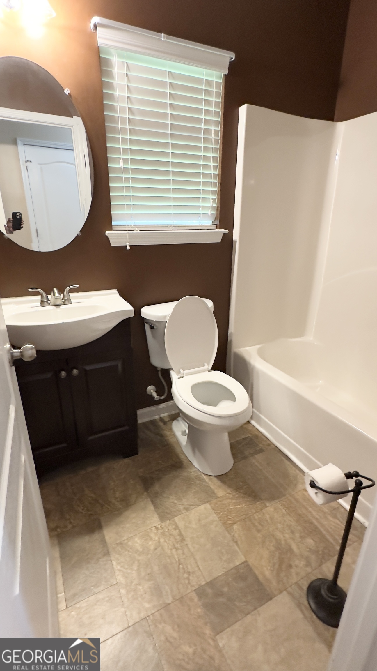 9155 Saunders Drive Southwest Covington, GA 30014 - Photo 17 of 40