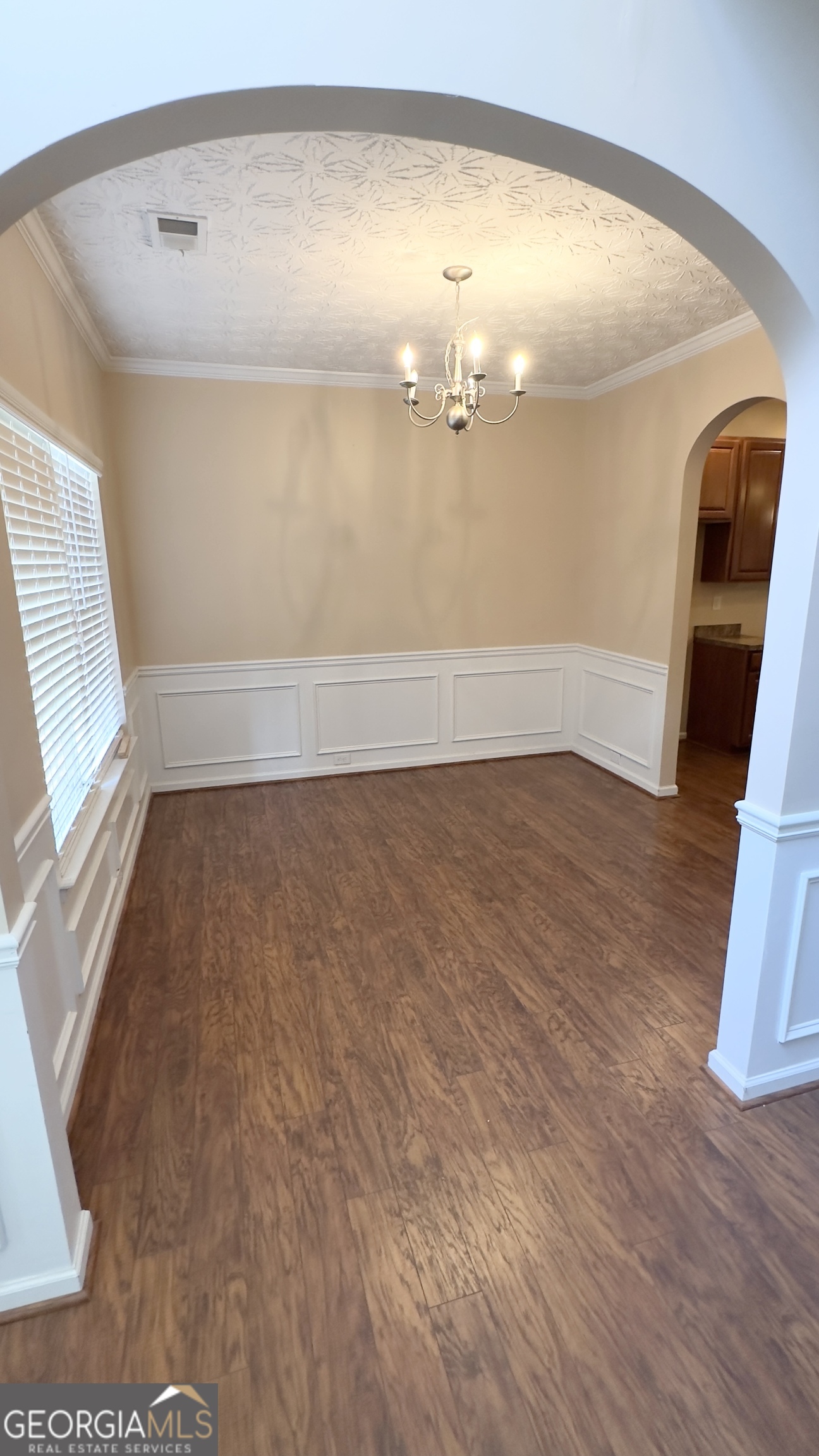9155 Saunders Drive Southwest Covington, GA 30014 - Photo 5 of 40