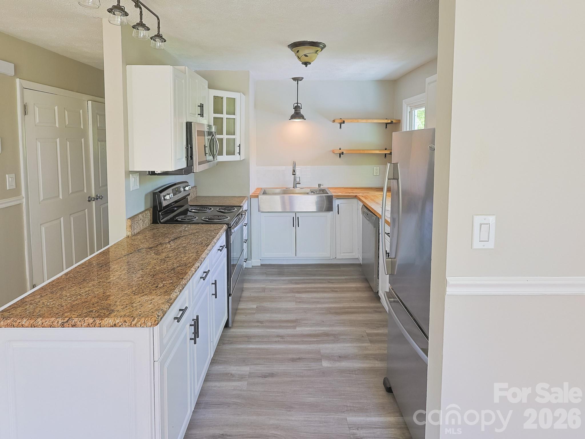 40 Oakley Road Asheville, NC 28803 - Photo 5 of 23 Gallery Image 5