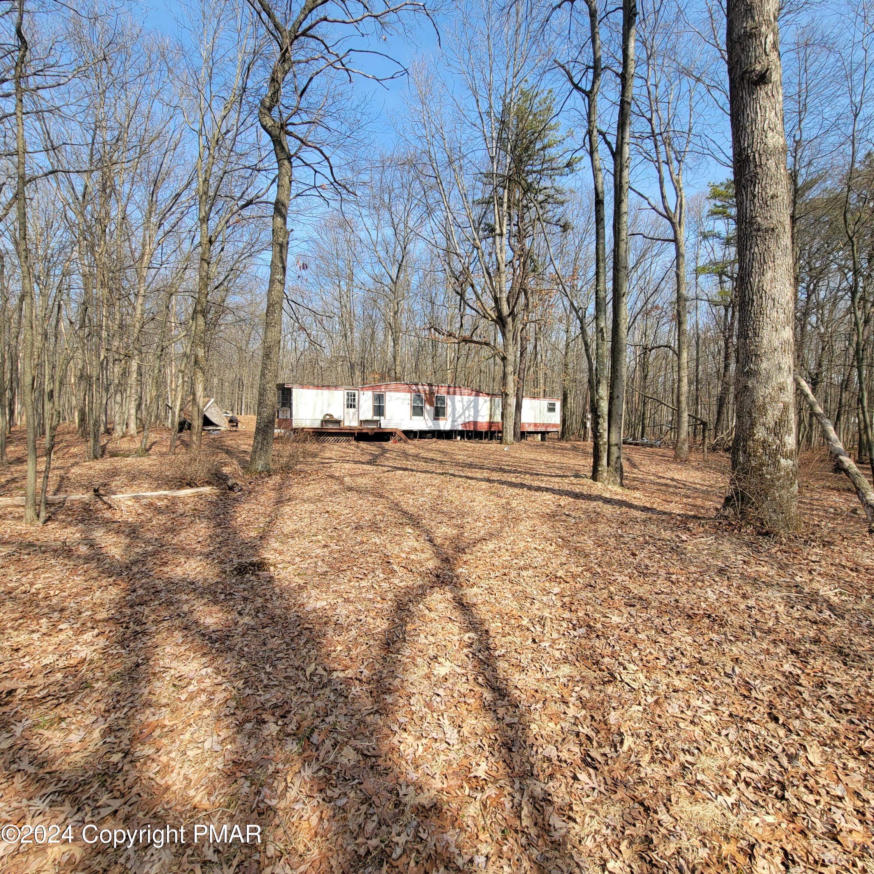 479 Jonas Road Effort, PA 18330 - Photo 2 of 15 20240227_121851