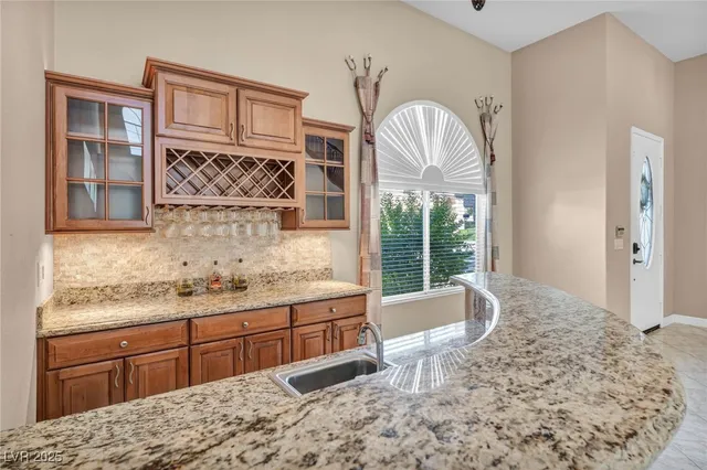$650,000 | 2107 Eaglepath Circle, Henderson, NV 89074