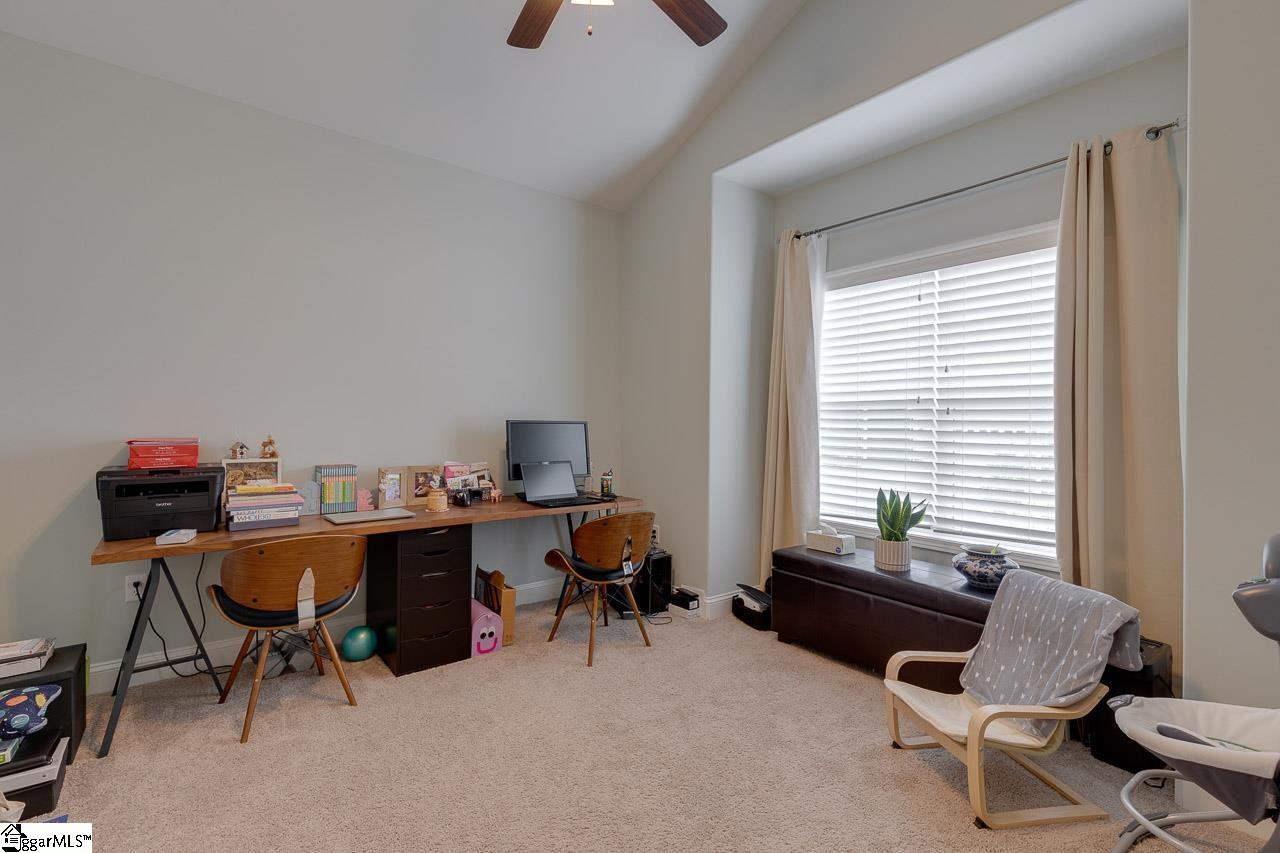 205 Cedar Knl Way Greer, SC 29651 - Photo 26 of 36