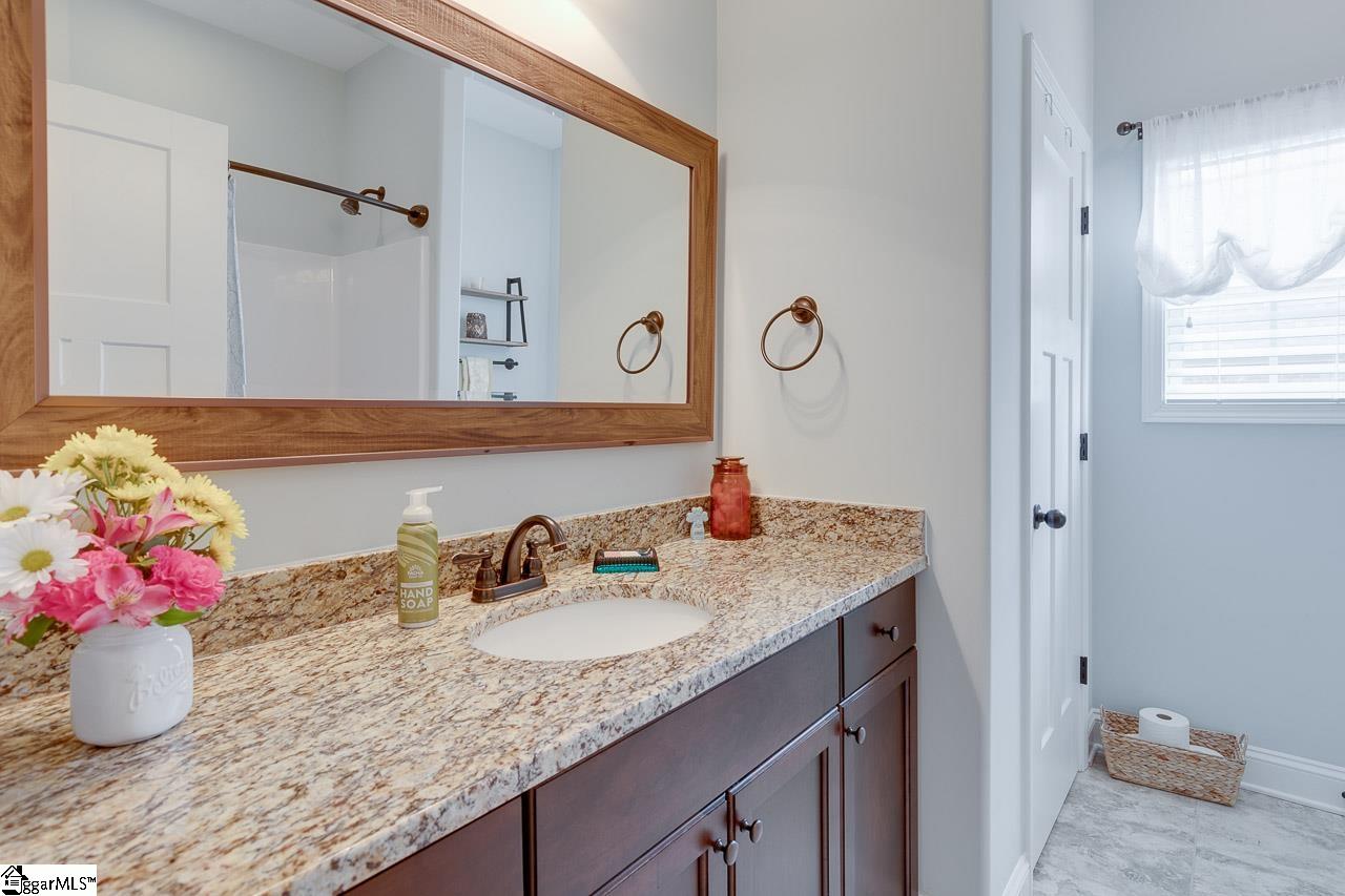 205 Cedar Knl Way Greer, SC 29651 - Photo 30 of 36