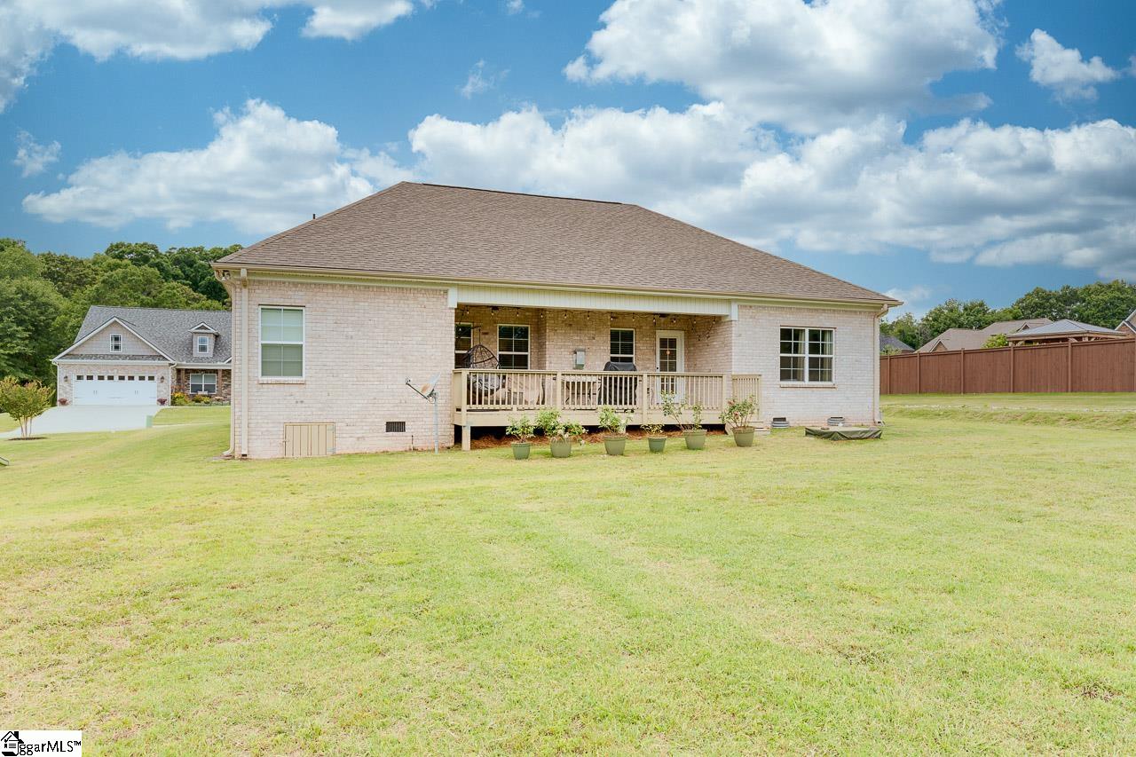 205 Cedar Knl Way Greer, SC 29651 - Photo 35 of 36