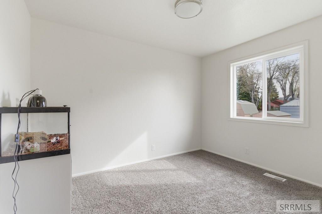 3970 Gregg Circle Pocatello, ID 83201 - Photo 15 of 35