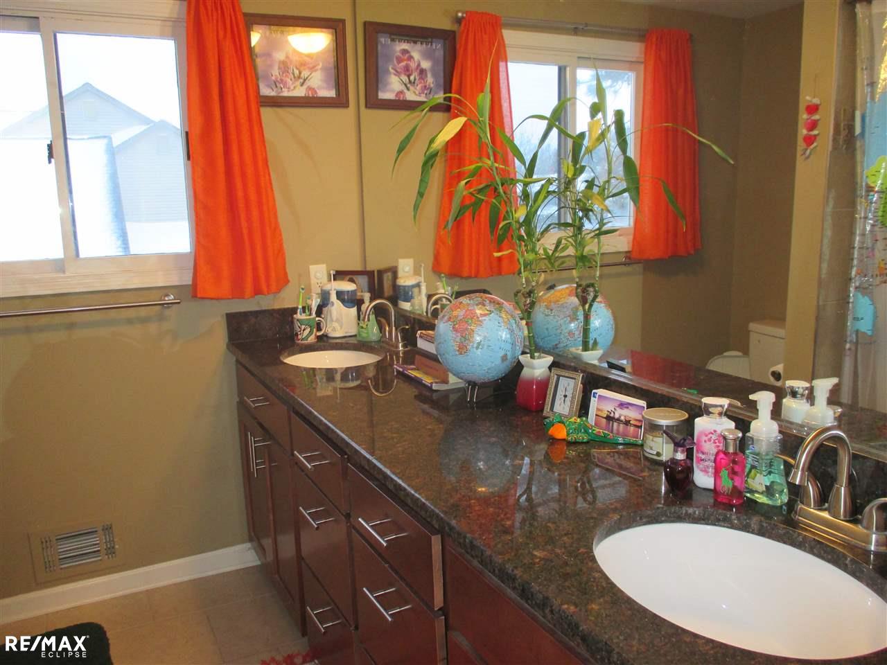 623 Snowmass Drive Rochester Hills, MI 48309 - Photo 29 of 36
