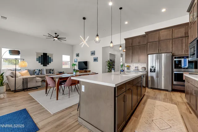 $947,500 | 611 Camargue Trail, Reno, NV 89511