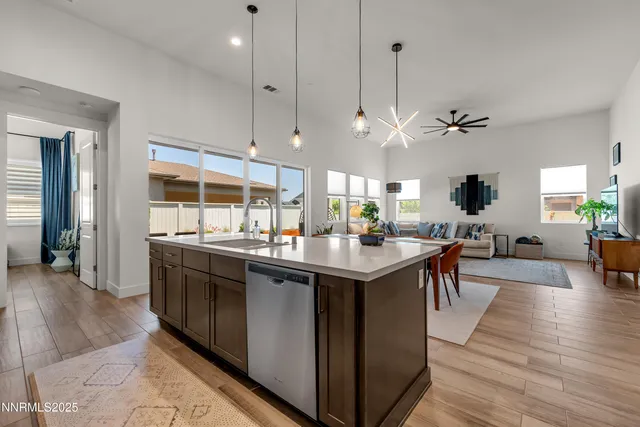 $947,500 | 611 Camargue Trail, Reno, NV 89511