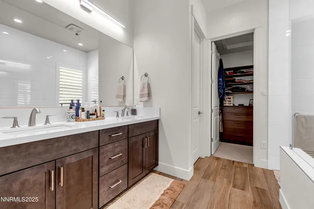 $947,500 | 611 Camargue Trail, Reno, NV 89511