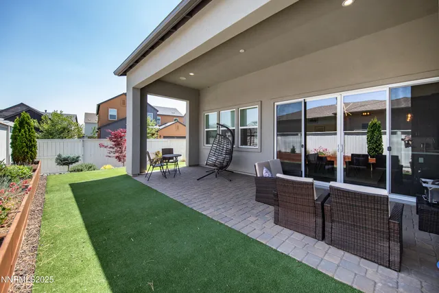 $947,500 | 611 Camargue Trail, Reno, NV 89511