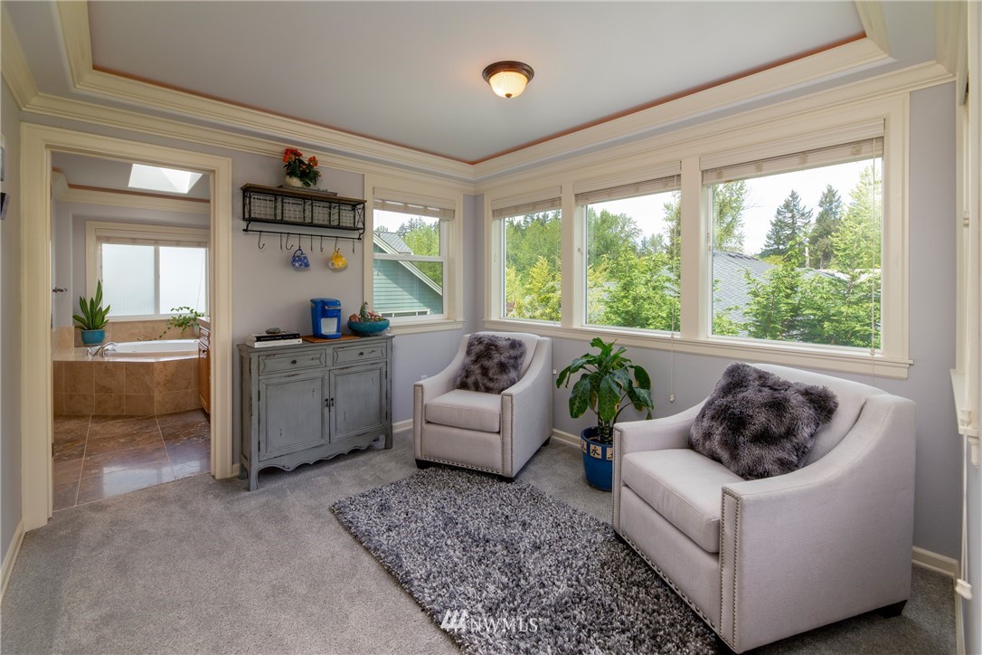 5556 Northeast 17th Street Renton, WA 98059 - Photo 21 of 40 Gallery Image 21