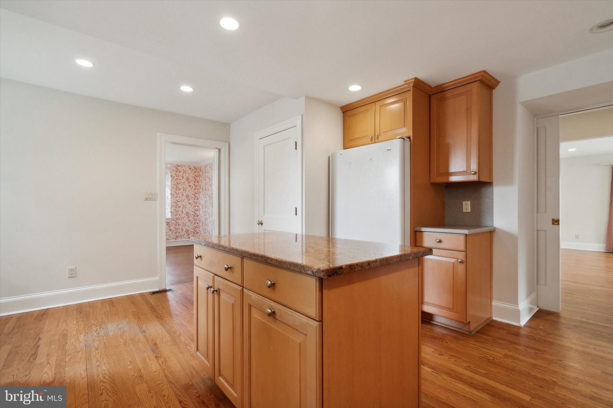 100 Vista Road Jenkintown, PA 19046 - Photo 7 of 24 Kitchen - Center Island