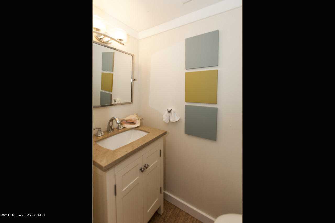301 Spring Street, Unit 23 Red Bank, NJ 07701 - Photo 14 of 19 16_Bathroom-2