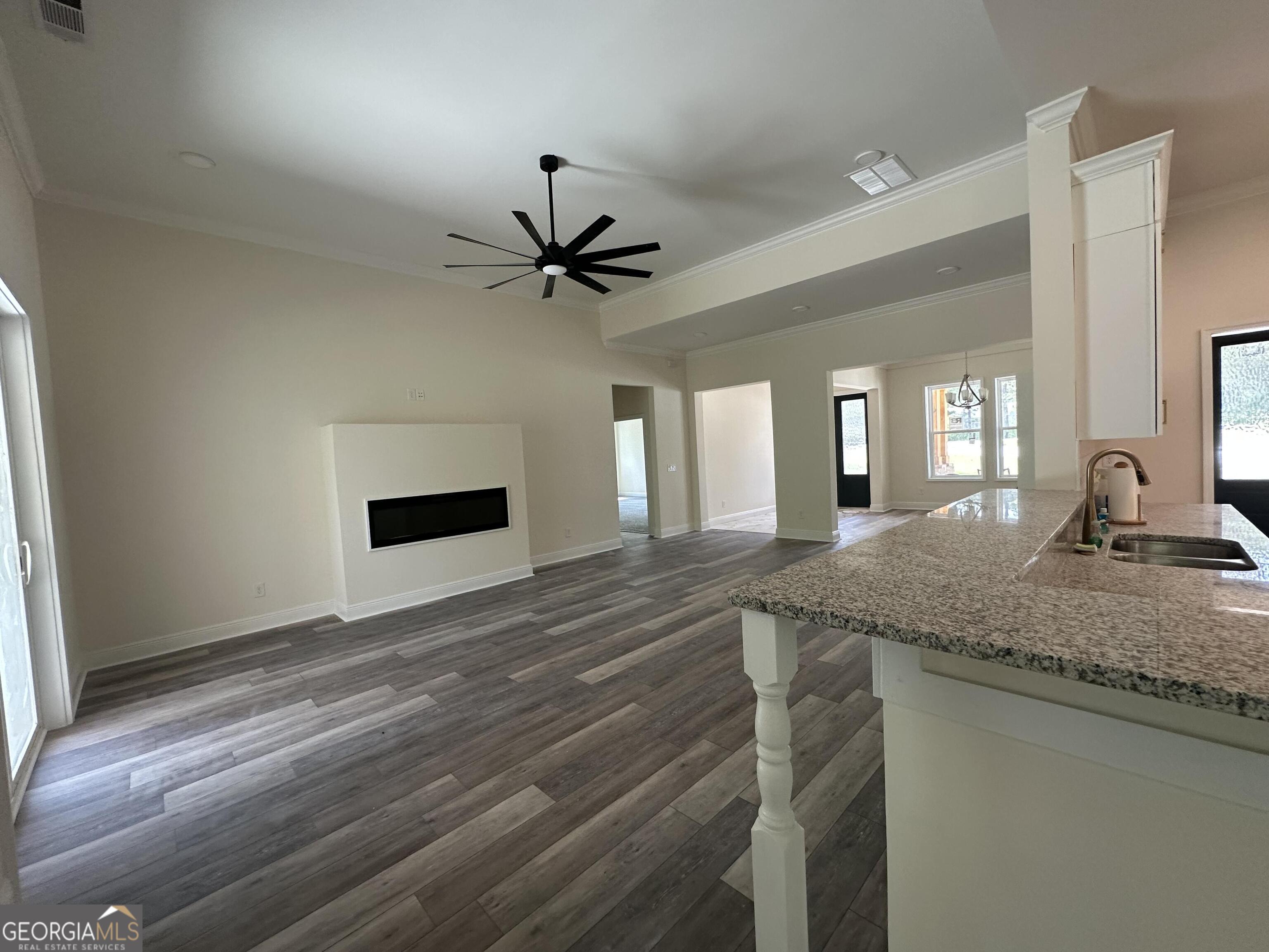 153 Dub Walker Road Jackson, GA 30233 - Photo 5 of 32