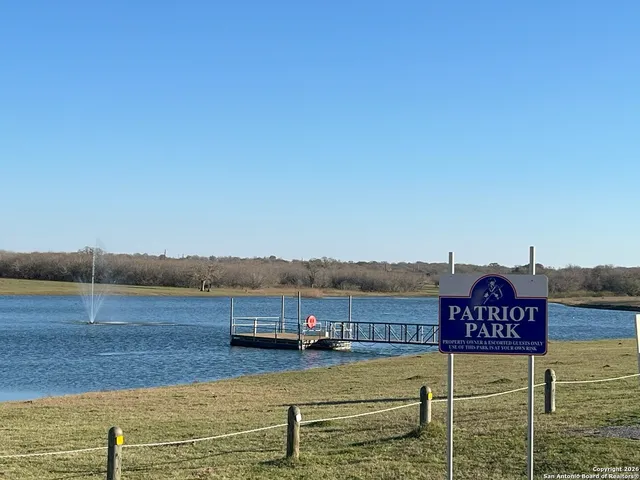 $135,000 | 445 Powder, Luling, TX 78648