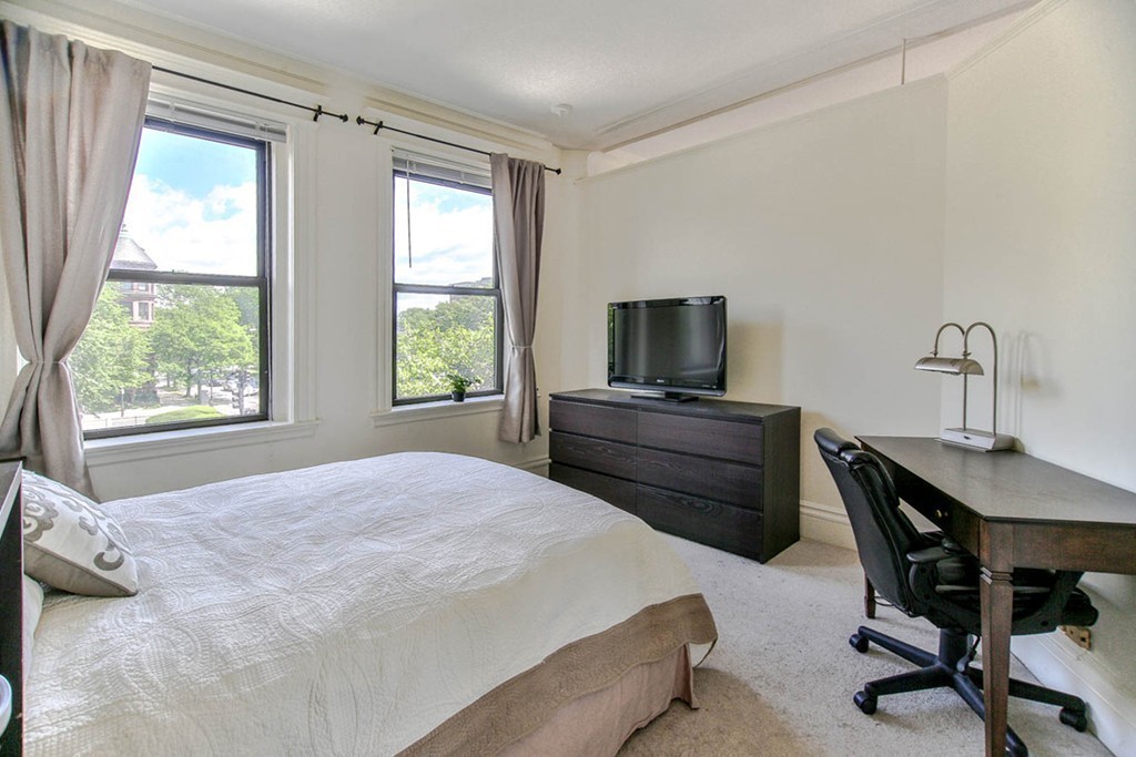 464 Commonwealth Avenue, Unit 33 Boston, MA 02215 - Photo 11 of 24