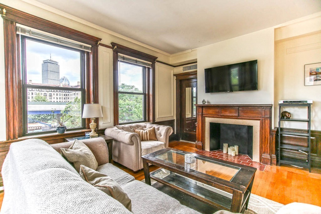 464 Commonwealth Avenue, Unit 33 Boston, MA 02215 - Photo 3 of 24