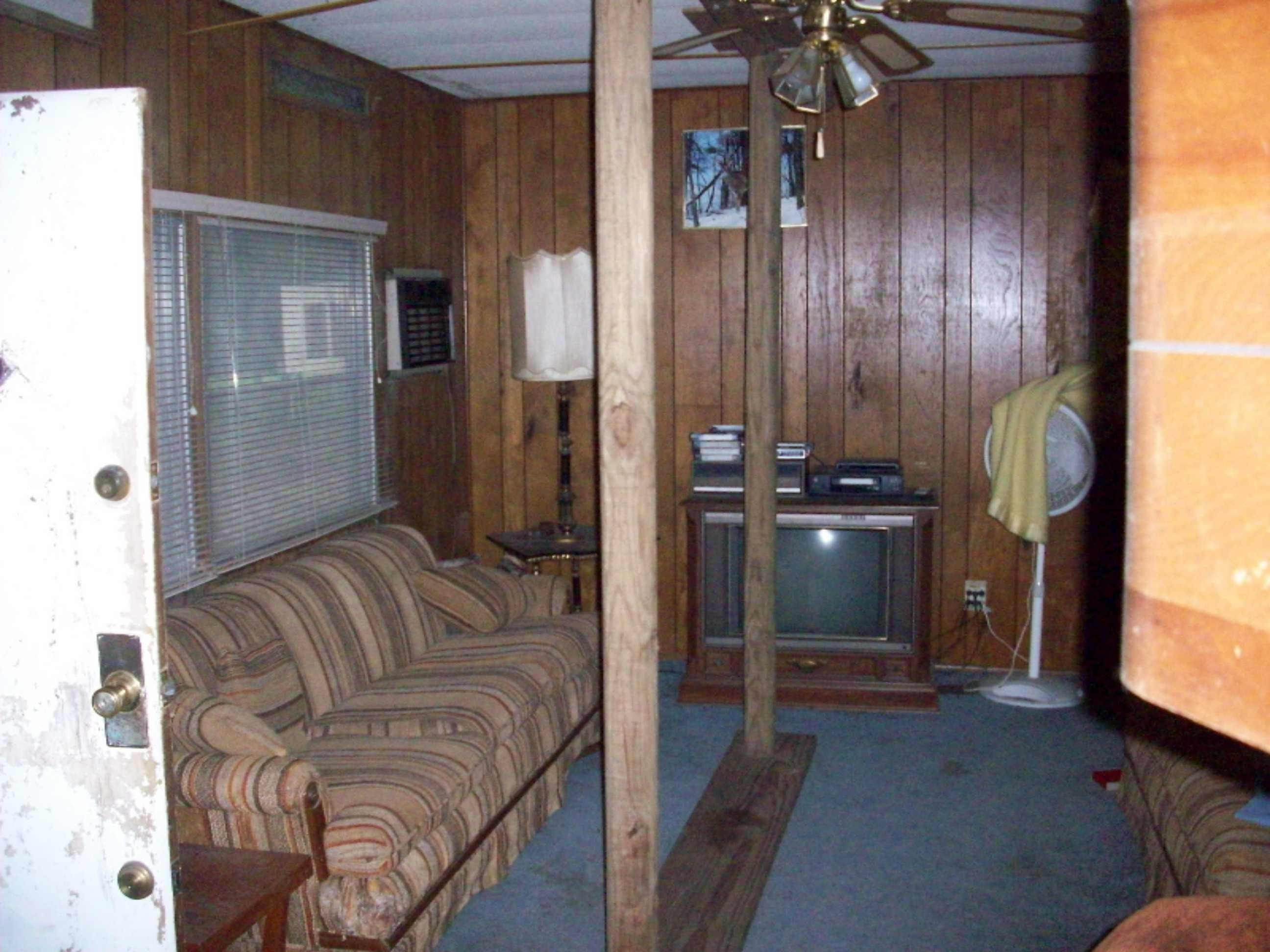 243 South Hawkins Road Reed City, MI 49677 - Photo 7 of 10 100_4770