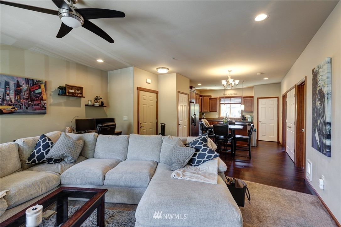 660 Telegraph Road, Unit 201 Bellingham, WA 98226 - Photo 3 of 13 Gallery Image 3