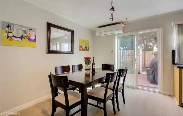 $4,000 | 38 Fallbrook, Irvine, CA 92604