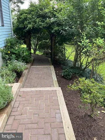 $635,000 | 6725 Pine Drive, Columbia, MD 21046