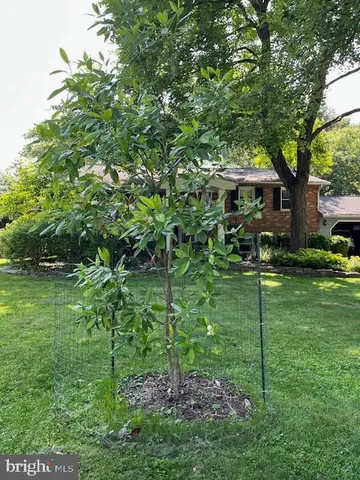 $635,000 | 6725 Pine Drive, Columbia, MD 21046